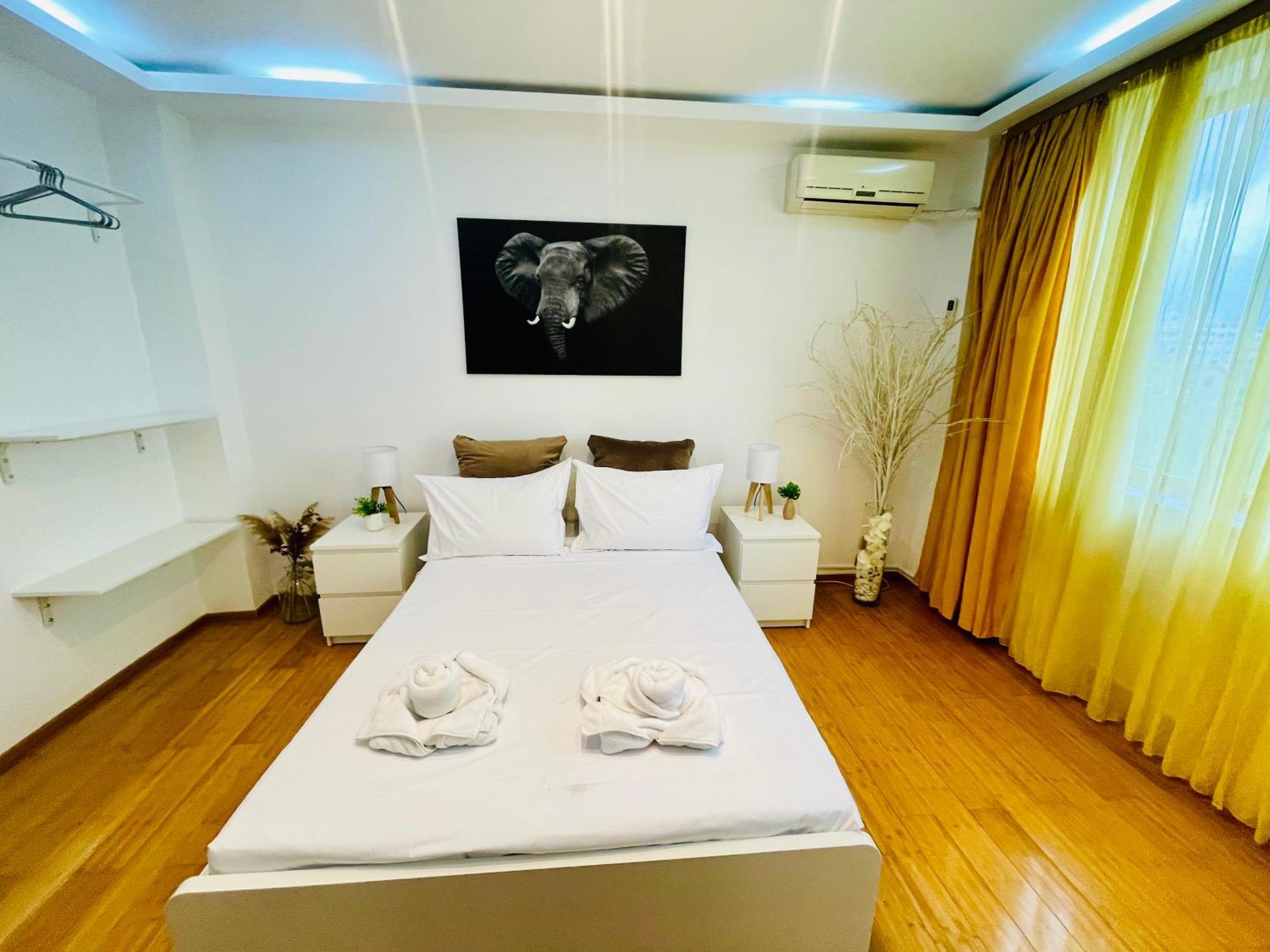 Apartment Old Town Ateneu
